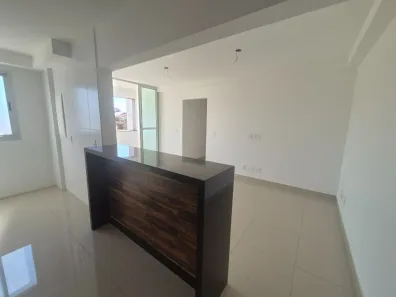 Apartamento com 3 Quartos à venda, 80m² no Carlos Prates, Belo Horizonte