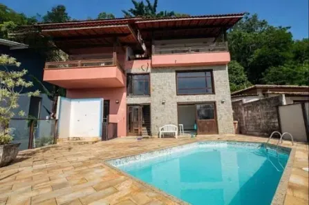 Casa de Condomínio com 4 Quartos à venda, 400m² no Engenho do Mato, Niterói