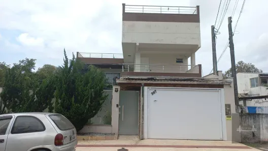 Casa com 3 Quartos à venda, 400m² no Vila Real, Balneário Camboriú