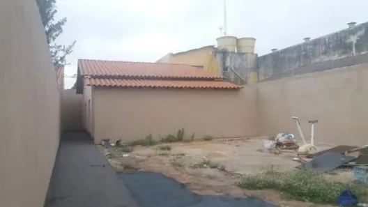 Casa com 3 Quartos à venda, 79m² no Segismundo Pereira, Uberlândia