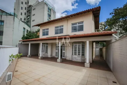 Casa com 4 Quartos para alugar, 417m² no São Bento, Belo Horizonte