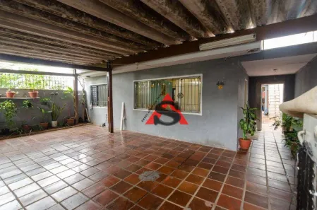 Casa com 3 Quartos à venda, 200m² no Água Funda, São Paulo