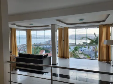 Casa com 3 Quartos à venda, 320m² no Itaguaçu, Florianópolis