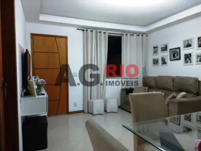 Casa de Condomínio com 2 Quartos à venda, 75m² no Vila Valqueire, Rio de Janeiro