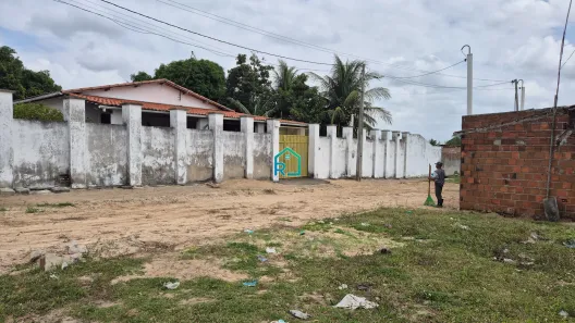 Fazenda/Sítio com 3 Quartos à venda, 180m² no Centro, Bom Jesus