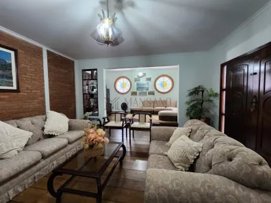 Casa com 3 Quartos à venda, 270m² no Vila Guedes de Azevedo, Bauru