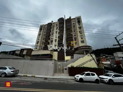 Apartamento com 2 Quartos à venda, 77m² no Costeira do Pirajubaé, Florianópolis