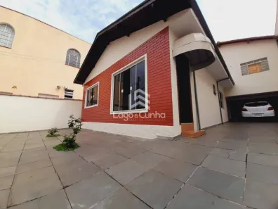 Casa com 2 Quartos à venda, 150m² no Jardim Ipê, Poços de Caldas