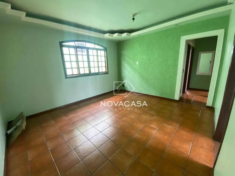 Apartamento com 3 quartos — Santa Mônica, Belo Horizonte