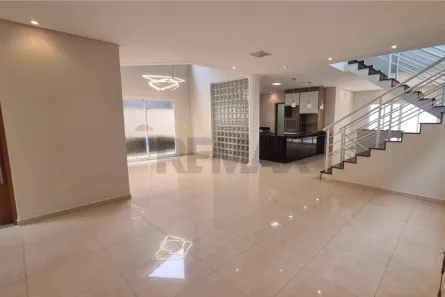 Casa de Condomínio com 3 Quartos para alugar, 383m² no Parque Residencial Itapeti, Mogi das Cruzes