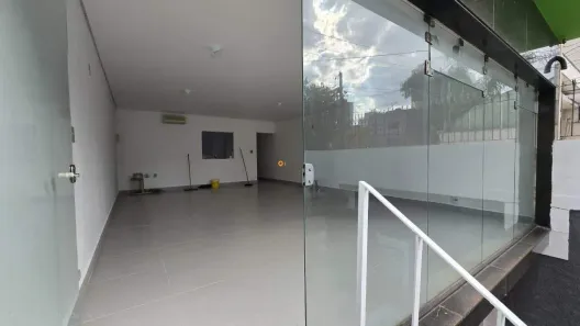 Imóvel Comercial com 3 Quartos para alugar, 250m² no Ipiranga, São Paulo