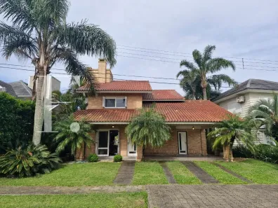 Sobrado com 4 Quartos à venda, 230m² no XANGRI-LÁ, Xangri-lá
