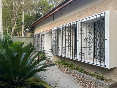 Casa com 3 Quartos para alugar, 400m² no Jardim Paulistano, São Paulo