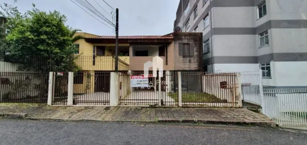 Sobrado com 4 Quartos à venda, 171m² no São Francisco, Curitiba