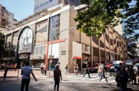 Sala Comercial à venda, 281m² no Centro Histórico, Porto Alegre
