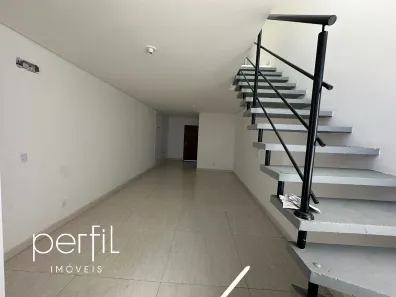 Sobrado com 2 Quartos à venda, 76m² no Costa e Silva, Joinville