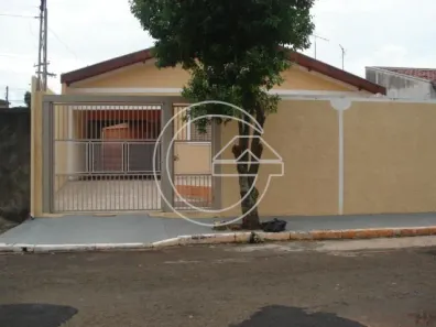 Casa com 3 Quartos à venda, 10m² no Centro, Marília