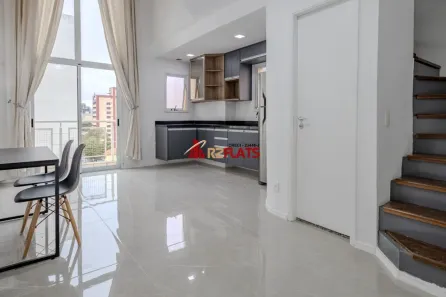 Flat com 1 Quarto para alugar, 45m² no Vila Olímpia, São Paulo