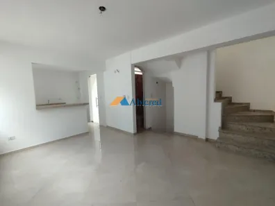 Sobrado com 2 Quartos à venda, 106m² no Campo Grande, Santos