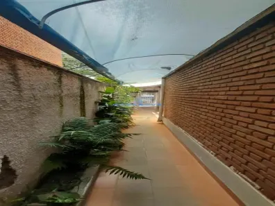 Casa com 7 Quartos à venda, 220m² no Santo Amaro, São Paulo