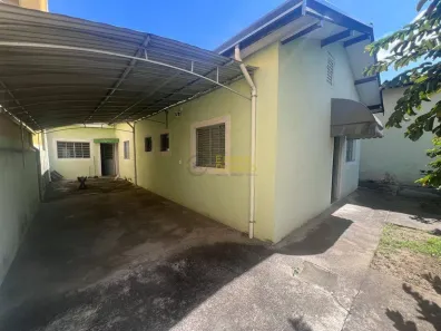 Casa com 3 Quartos para alugar, 122m² no Parque São Benedito, Pindamonhangaba