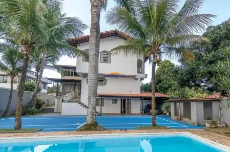 Casa com 5 Quartos à venda, 670m² no Bandeirantes (Pampulha), Belo Horizonte
