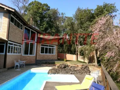 Sobrado com 3 Quartos à venda, 280m² no Roseira, Mairiporã