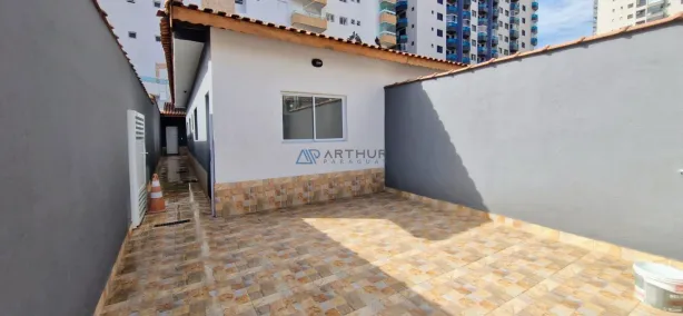 Casa com 2 Quartos à venda, 150m² no Guilhermina, Praia Grande