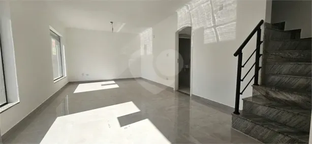 com 3 Quartos para alugar, 200m² no Vila Santo Estevão, São Paulo