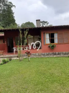Casa de Condomínio com 6 Quartos à venda, 145m² no Albuquerque, Teresópolis