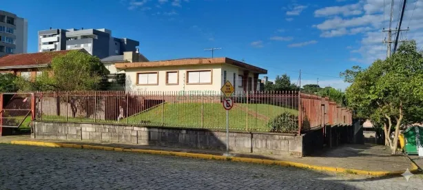 Casa com 3 Quartos à venda, 160m² no Nossa Senhora de Lourdes, Caxias do Sul