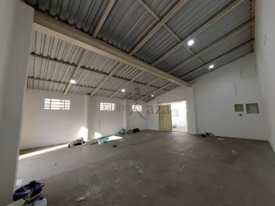Ponto Comercial com 2 Quartos para alugar, 600m² no Vila São Bento, São José dos Campos