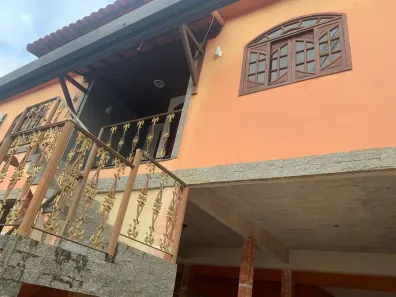Sobrado com 3 Quartos à venda, 360m² no Raul Veiga, São Gonçalo