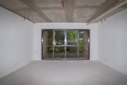 Sala Comercial para alugar, 33m² no Tristeza, Porto Alegre