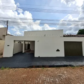 Casa com 3 Quartos à venda, 80m² no Tubalina, Uberlândia