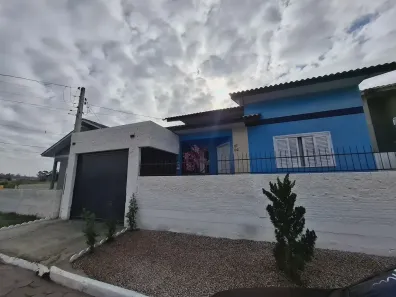 Casa com 2 Quartos à venda, 100m² no Caverazinho, Araranguá