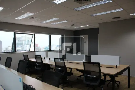 Sala Comercial para alugar, 136m² no Consolação, São Paulo