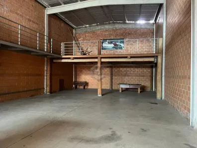 Galpão/Depósito/Armazém para alugar, 320m² no Wanel Ville, Sorocaba