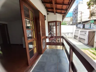 Imóvel Comercial com 5 Quartos para alugar, 262m² no Várzea, Teresópolis