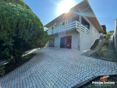 Casa com 4 Quartos à venda, 135m² no Floresta, Joinville