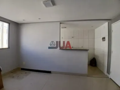 Apartamento com 2 Quartos para alugar, 50m² no Centro, Belford Roxo