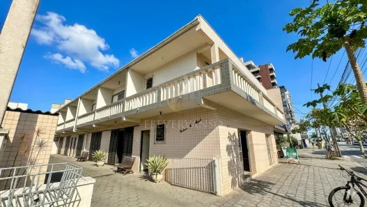Sobrado com 10 Quartos à venda, 436m² no Centro, Guaratuba