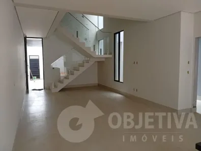 Casa com 3 Quartos à venda, 166m² no Jardim Karaíba, Uberlândia