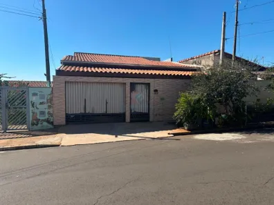 Casa com 3 Quartos à venda, 156m² no Jardim São Carlos, Sumaré