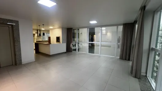 Apartamento com 3 Quartos à venda, 158m² no Centro, Balneário Camboriú