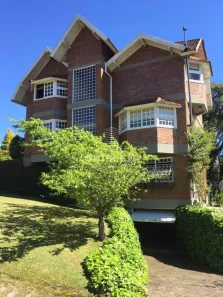 Casa com 3 Quartos à venda, 400m² no Quinta da Serra, Canela