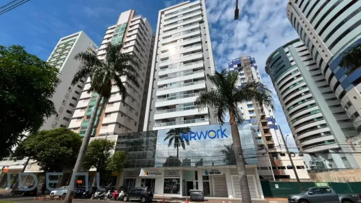 Apartamento com 3 Quartos à venda, 102m² no Zona 01, Maringá