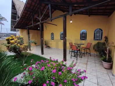 Casa com 3 Quartos à venda, 128m² no Praia das Palmeiras, Caraguatatuba