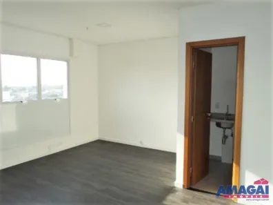 Sala Comercial à venda, 35m² no Centro, Jacareí