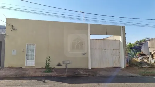 Imóvel Comercial com 2 Quartos para alugar, 160m² no Segismundo Pereira, Uberlândia